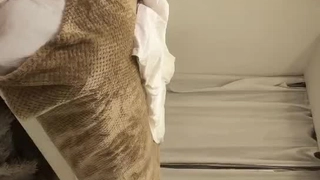 安茹：我的性欲也很强啊，射给我哥哥 ·· 啊啊·· 嗯 喔 我要你大鸡巴。各种制服诱惑，OL、护士、黑丝，撸！