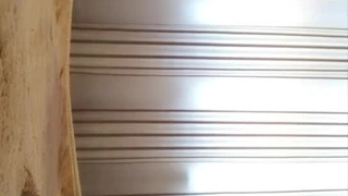 跨种族女权主义视频中的大黑屌射精