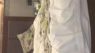 JUQ-057 不论何时何处…被邻居中出搾精直到让我新婚生活崩坏…。 黑川堇[中文字幕]