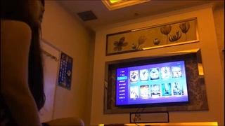 美女演绎护士来打针病人说JJ难受你看看是什麽病“你这是住院憋着了吧”淫荡对白