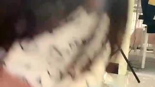 亚洲老熟女华裔暖男勾引白妞儿学生妹