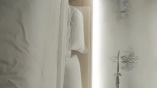[短视频区] 第一段 本来是竖视频 快猫不支持只能剪短才能发出来 漏不全