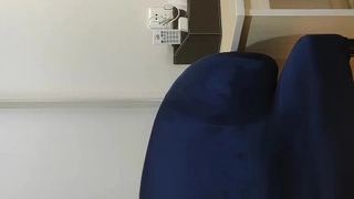 【精品】（竖屏高清）微露脸 渐变内衣套装 声音撩人 挑逗淫语 抠逼自慰